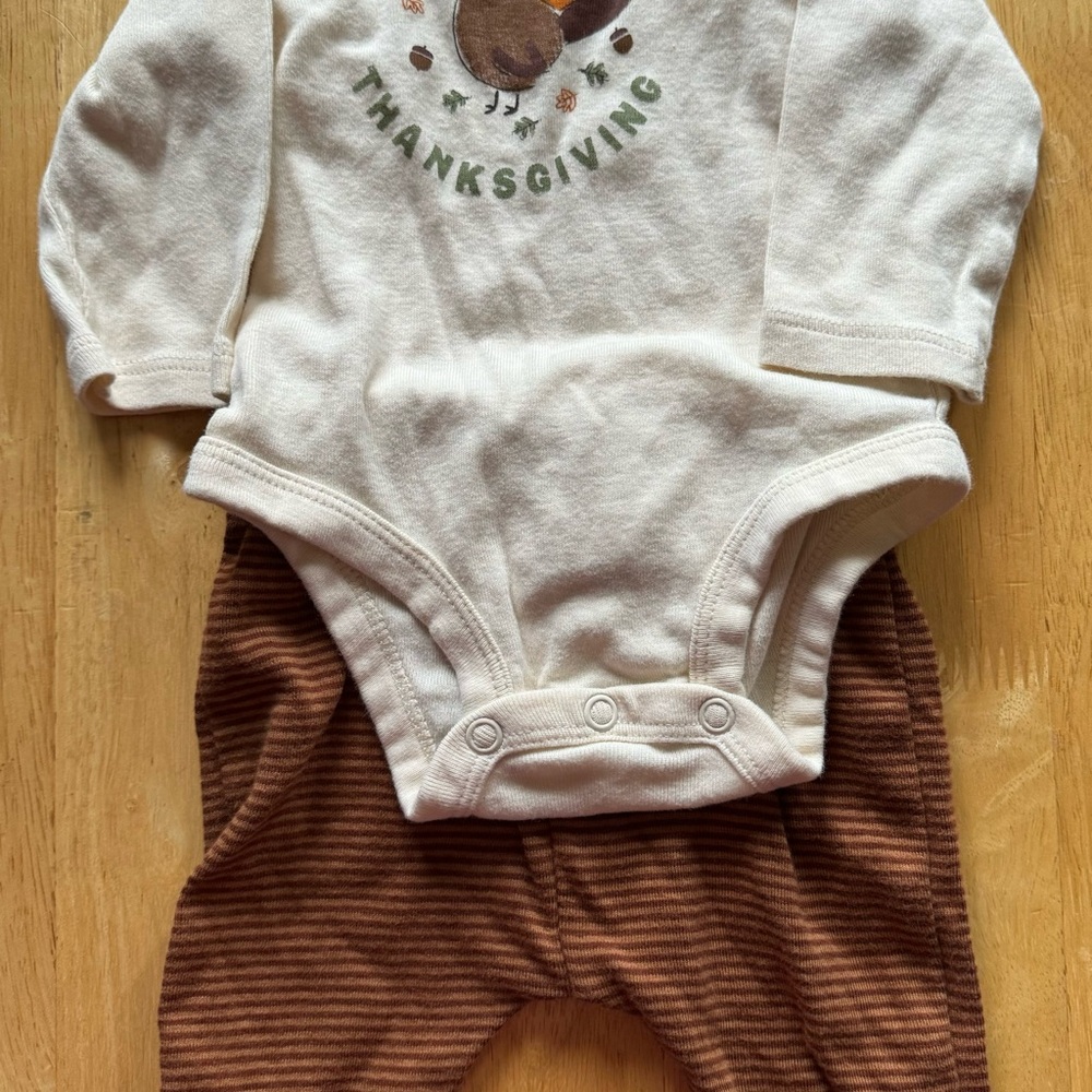 Baby’s First Thanksgiving Outfit